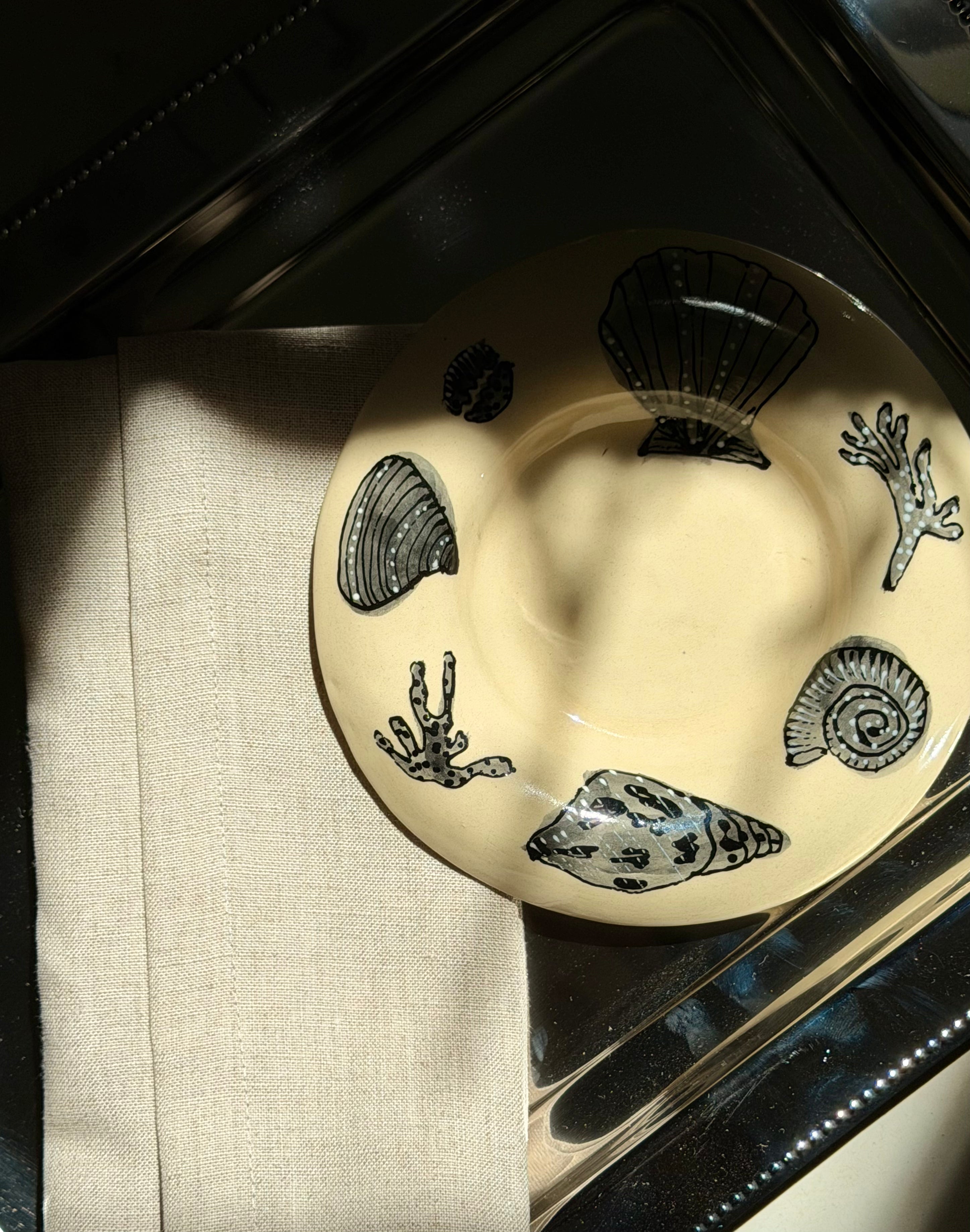 Low Tide Shells Service Dish