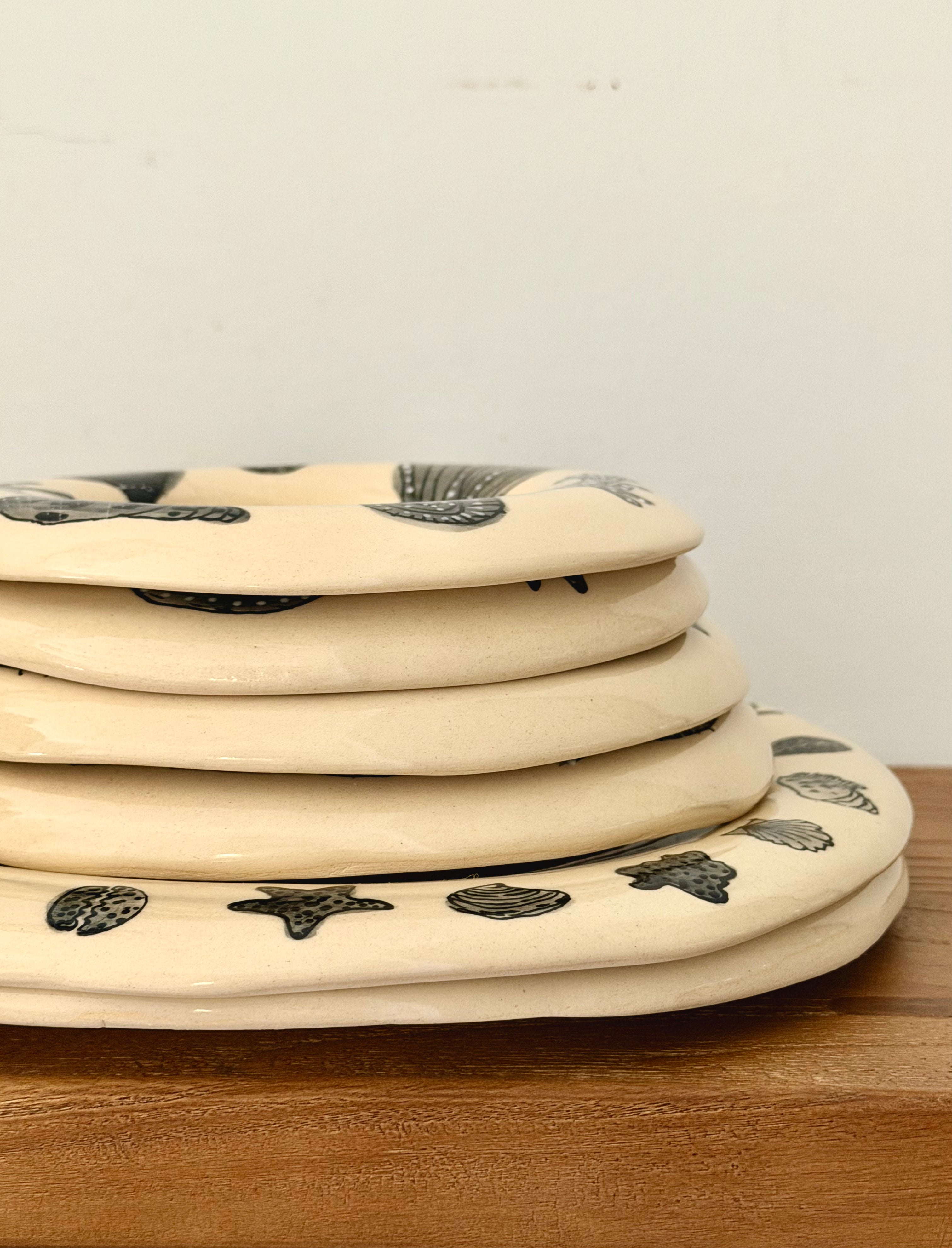 Low Tide Stoneware Hamsi Service Dish